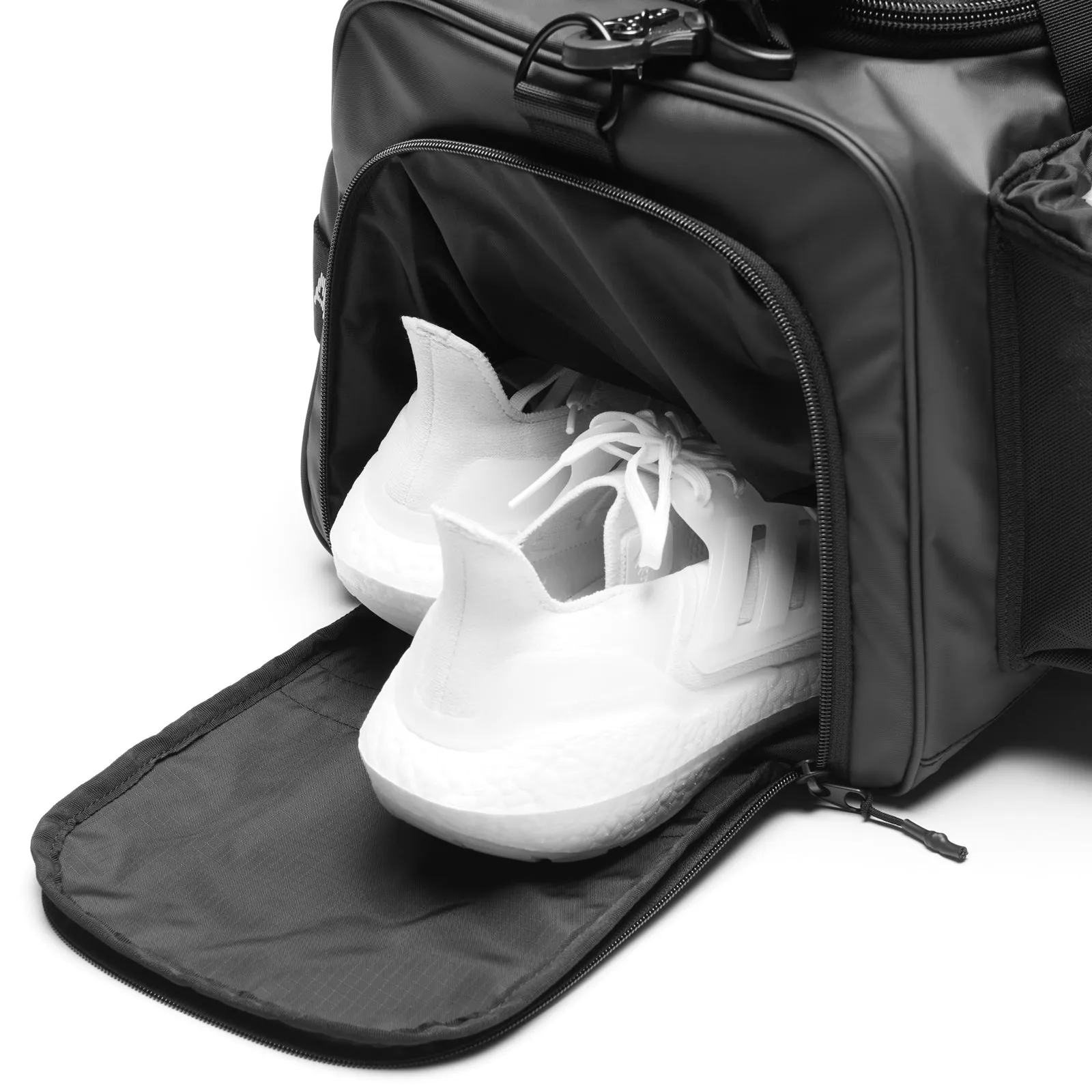 0579. Waterproof 2-in-1 Travel Duffle - Black ASRV