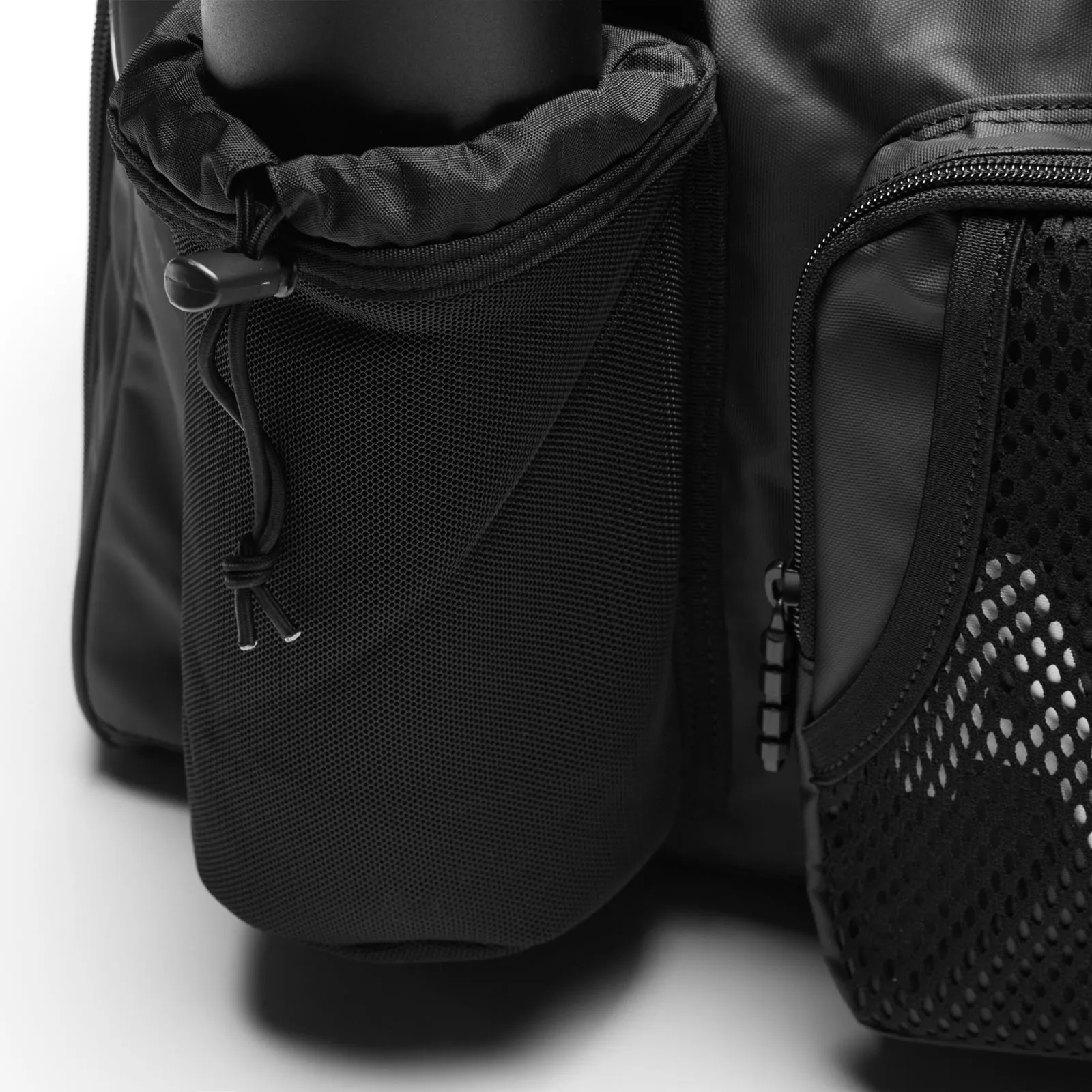 0579. Waterproof 2-in-1 Travel Duffle - Black ASRV