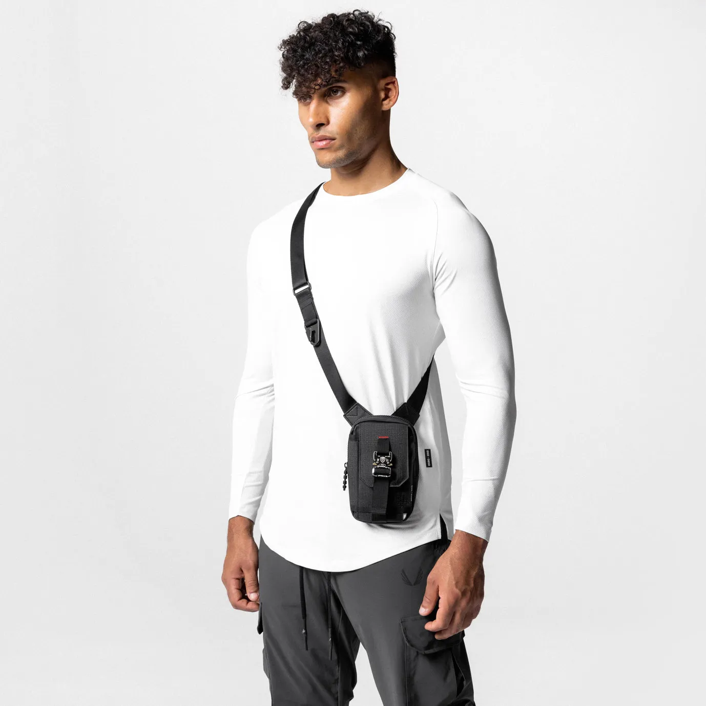 0582. Waterproof Phone Holster Bag - Black ASRV