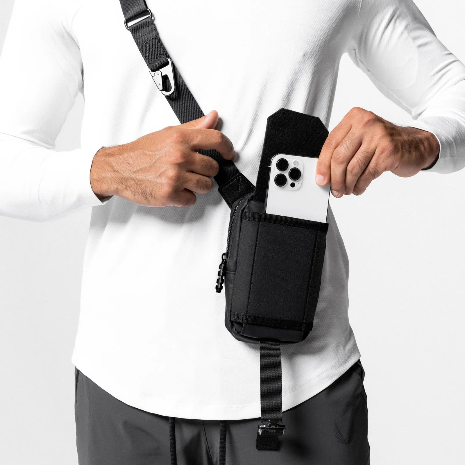 0582. Waterproof Phone Holster Bag - Black ASRV