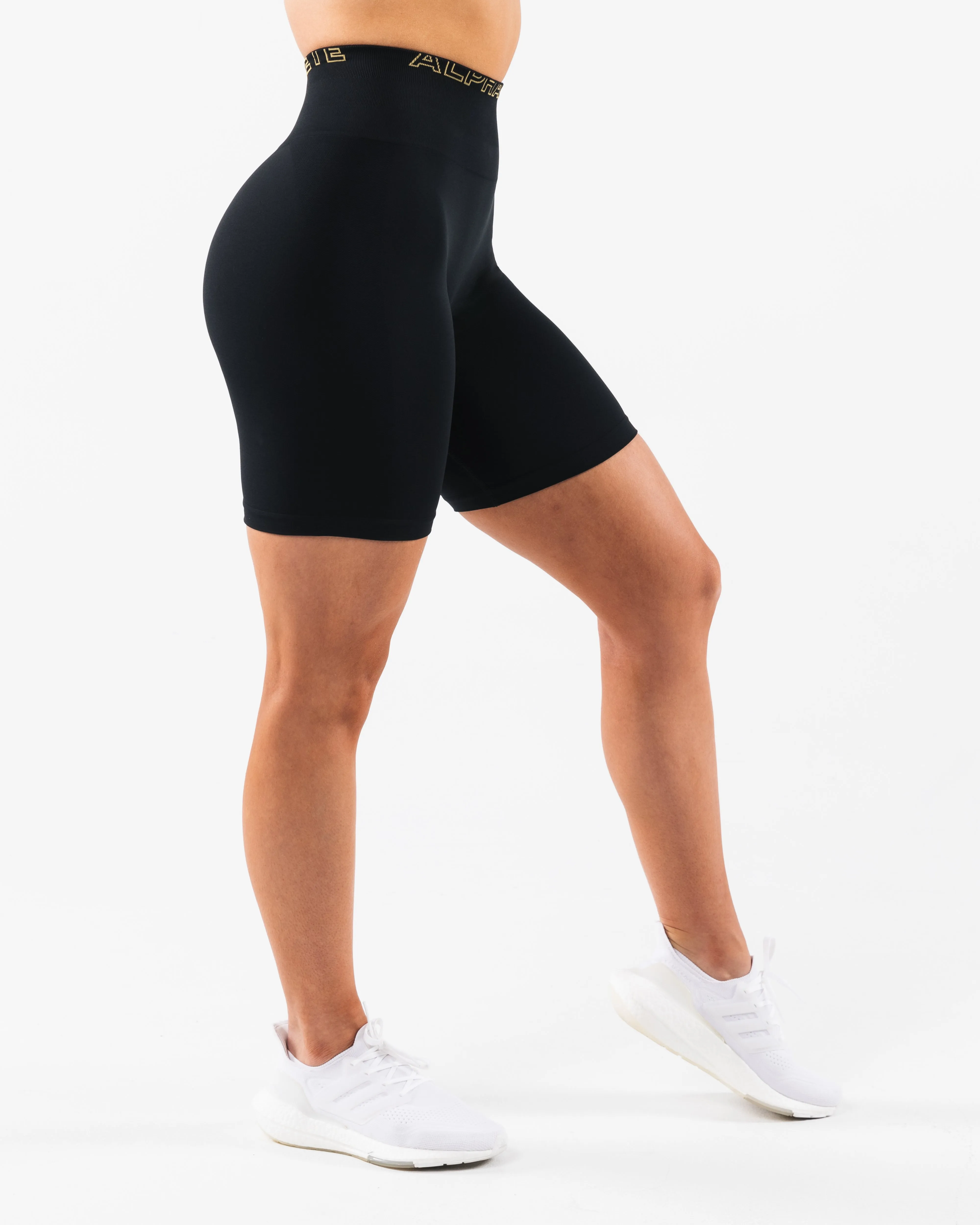 Amplify Gravity Short 7 - Black SE Alphalete Athletics
