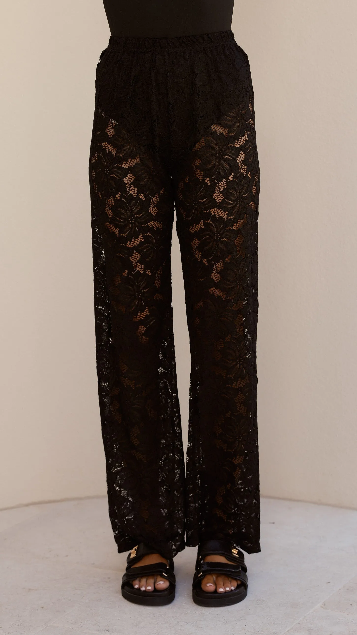 Chilli Lovers Tee and Pants Set - Black Billy J
