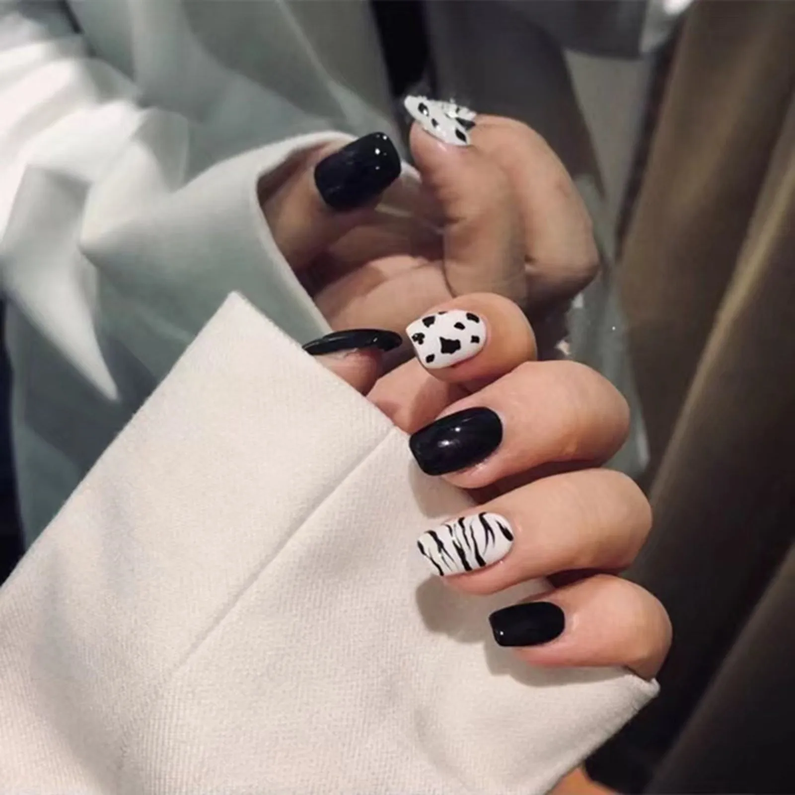 Dark Gothic Press On Nails