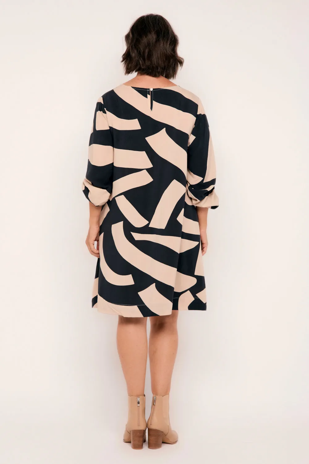 Hazel Short Shift Dress in Nightfall Adrift