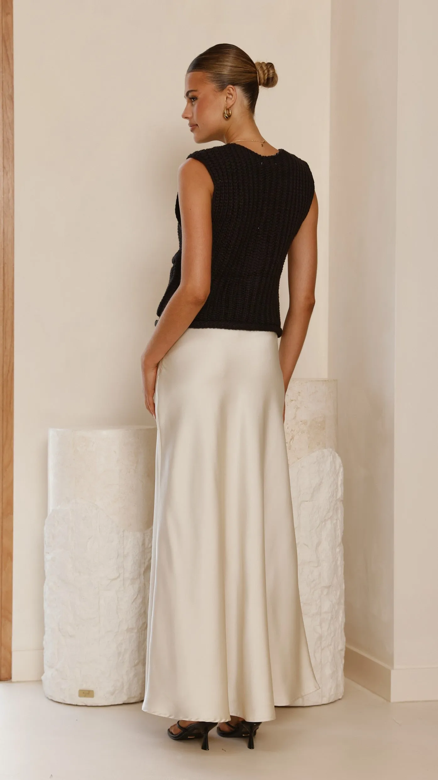 Jaffa Cropped Knit Vest - Black Billy J