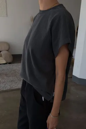 Jeanne Tee (Almost Black)