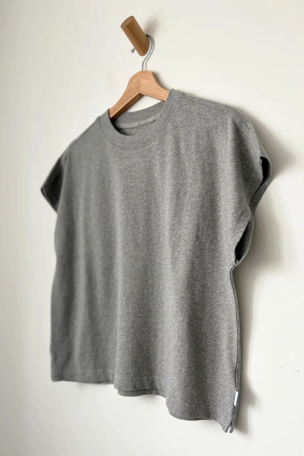 Jeanne Tee (Heather Grey)