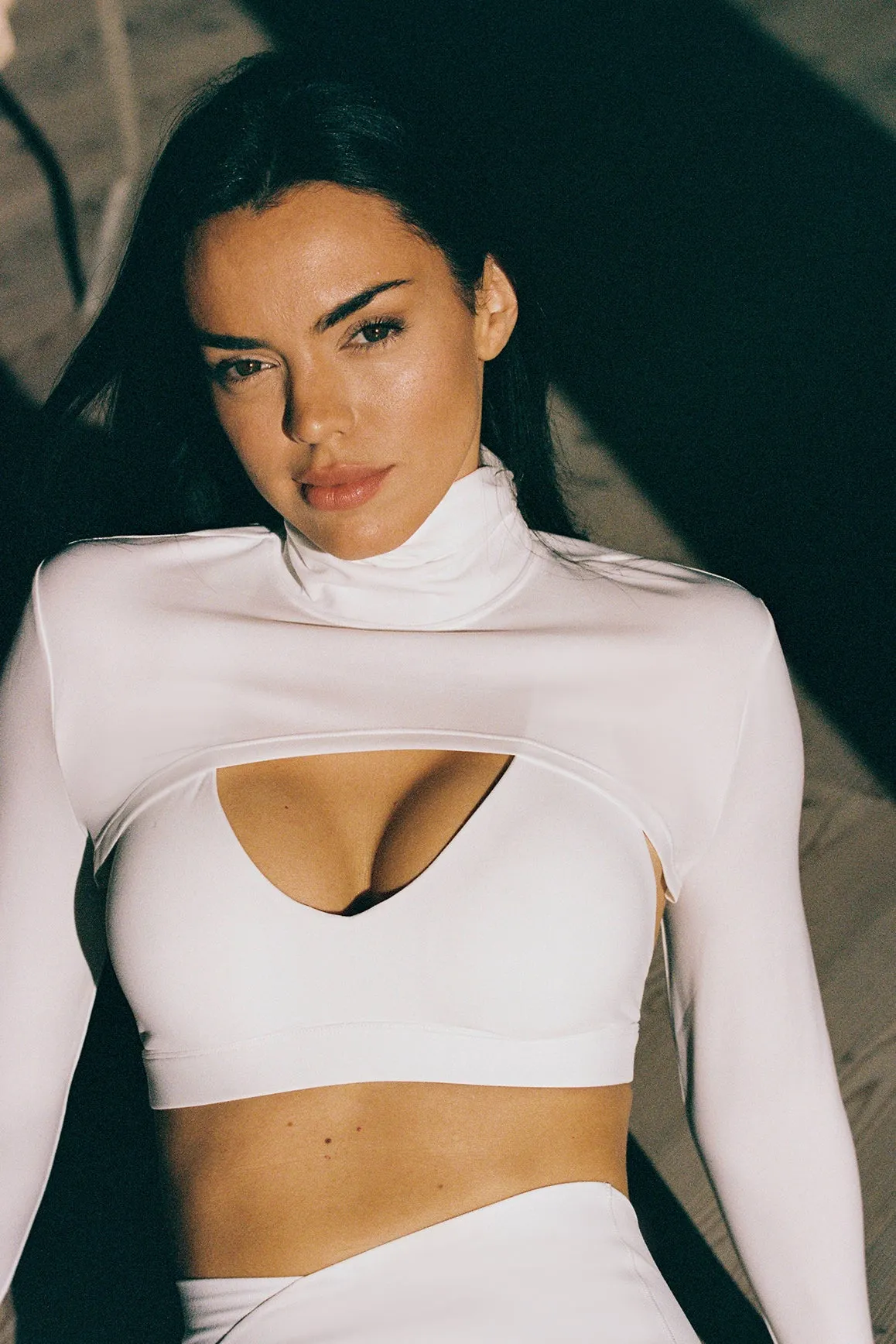 Scoop Neck Crossback Bra WISKII