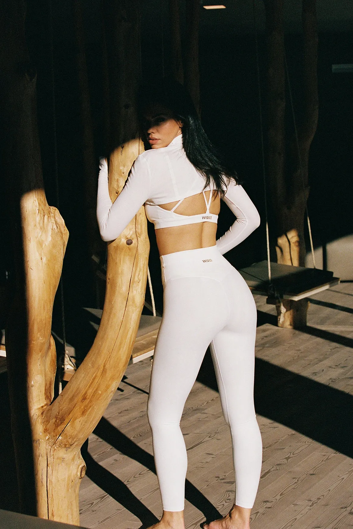 Scoop Neck Crossback Bra WISKII
