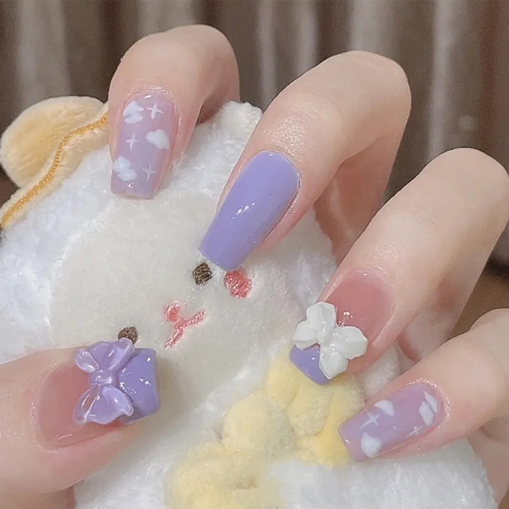 Short Angelic Press On Nails