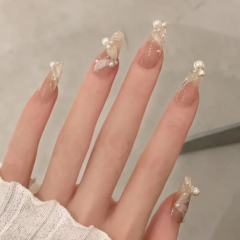 Short Angelic Press On Nails