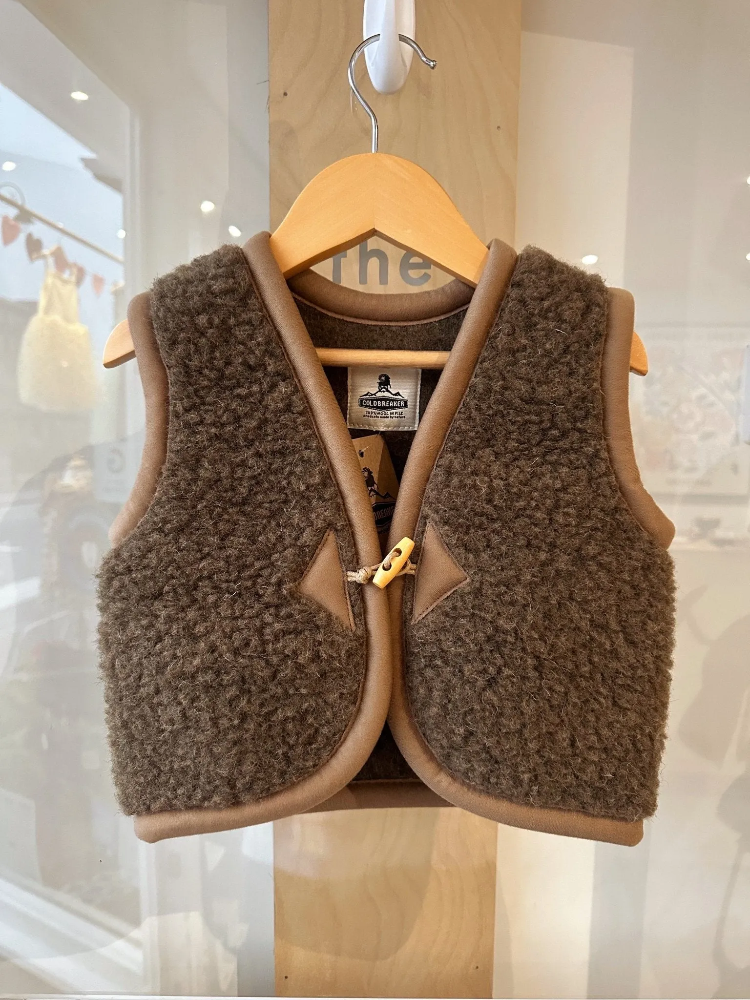 Vest: Wool Aspen Windbreaker Vest: Bark